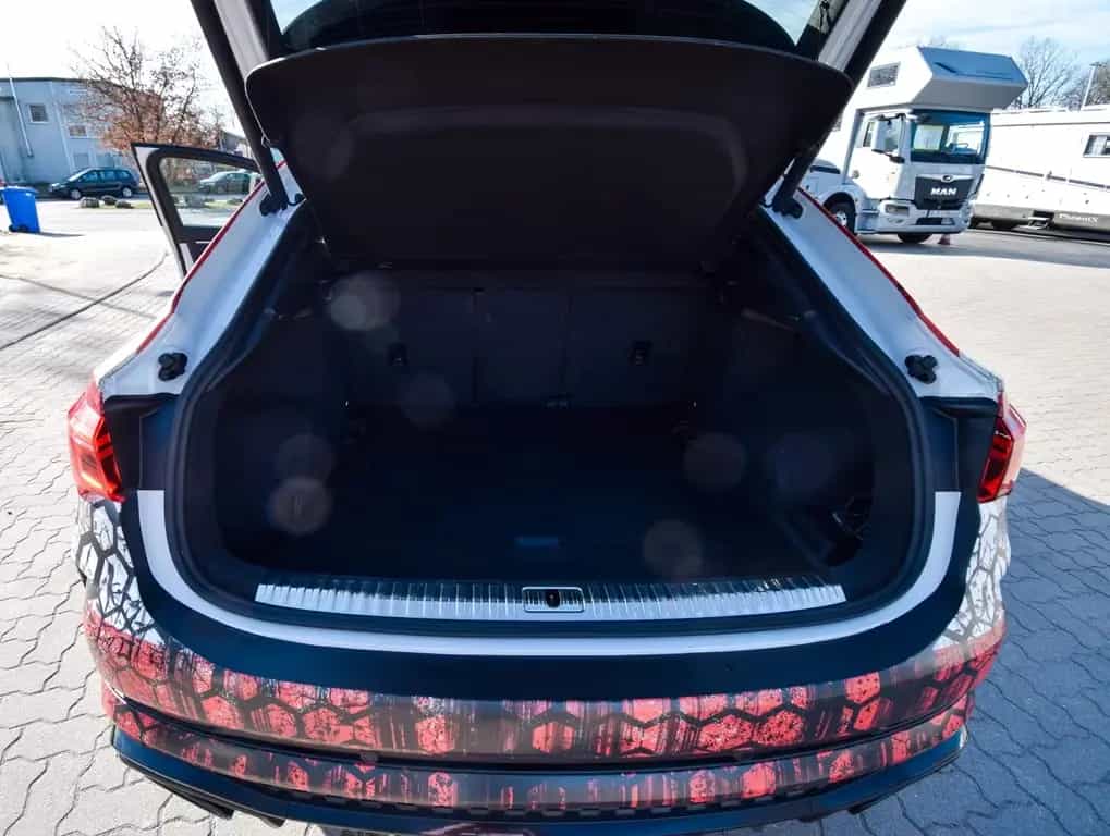Audi RSQ3 2.5 TFSI S tronic quattro -Vollausstattung! 05/2020-photo-11