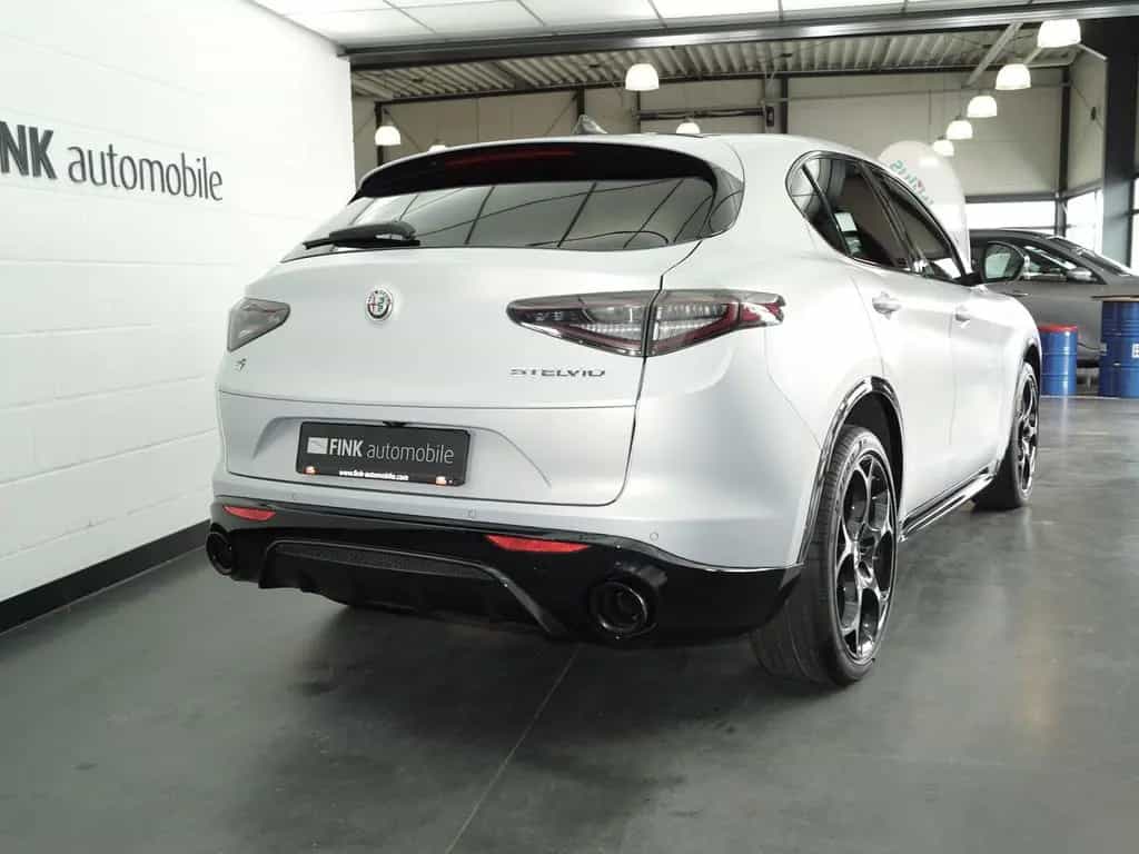 Alfa Romeo Stelvio 2.2 D Competizione Q4 ALLRAD LEDER AHK 11/2023-photo-4