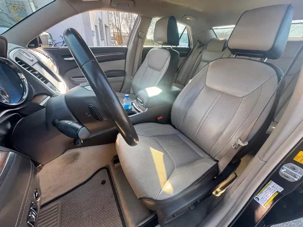 Lancia Thema Executive/SHZ v+h/SBL/Autom/Leder/Bi-Xenon 07/2013-photo-14