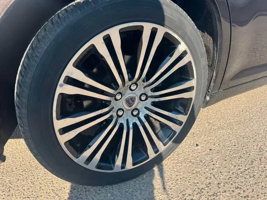Lancia Thema Executive/SHZ v+h/SBL/Autom/Leder/Bi-Xenon 07/2013-photo-17