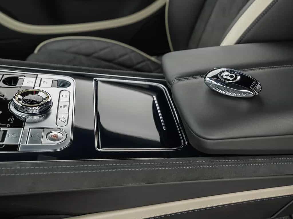 Bentley Continental GT Speed *B&O, Blackline* 07/2022-photo-20