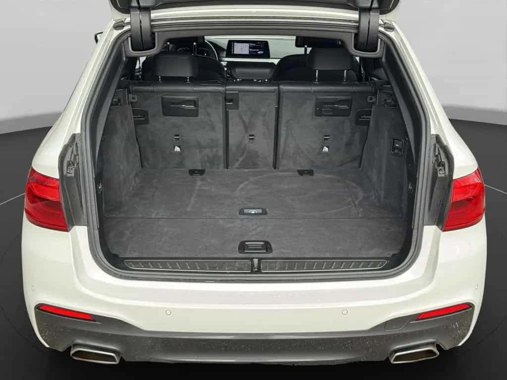 BMW 5 Series 540d xDrive Touring M Sport Harman/Kardon Parkin 02/2020-photo-13