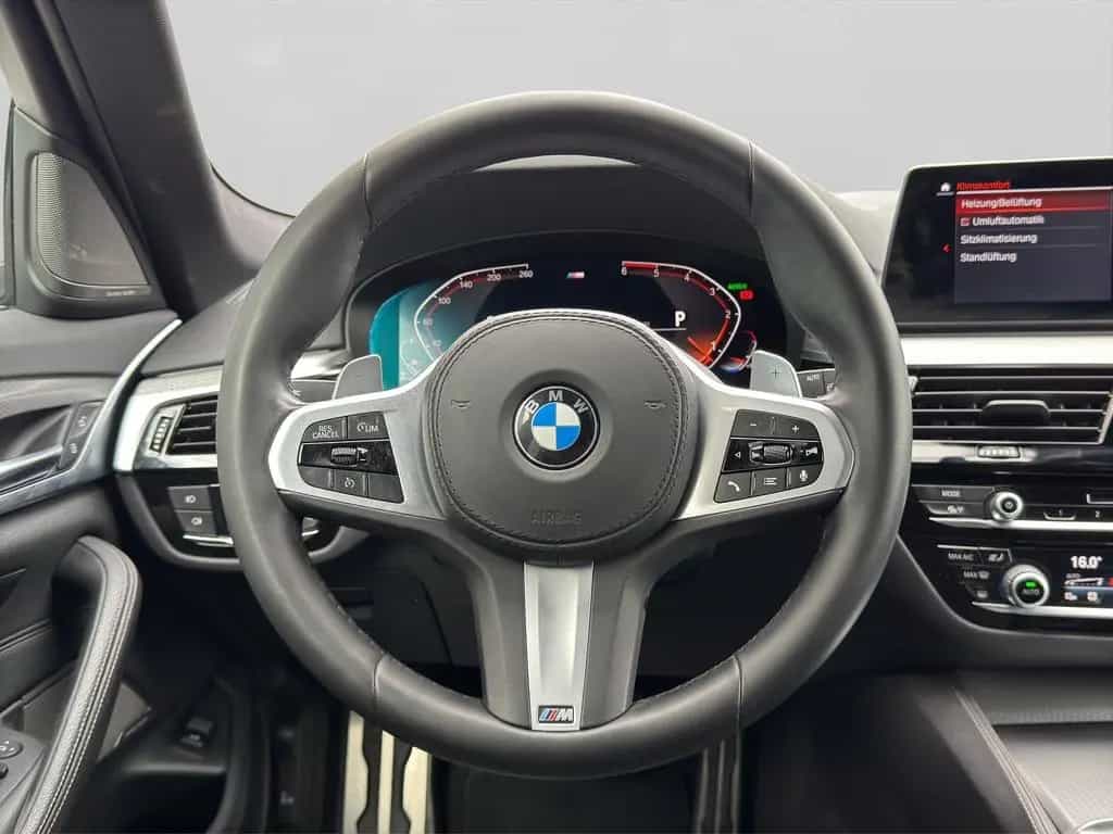 BMW 5 Series 540d xDrive Touring M Sport Harman/Kardon Parkin 02/2020-photo-19