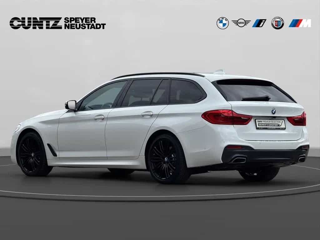 BMW 5 Series 540d xDrive Touring M Sport Harman/Kardon Parkin 02/2020-photo-6