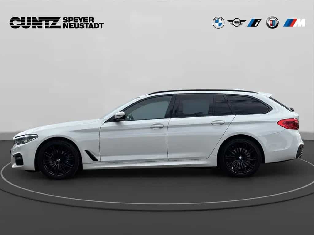 BMW 5 Series 540d xDrive Touring M Sport Harman/Kardon Parkin 02/2020-photo-7