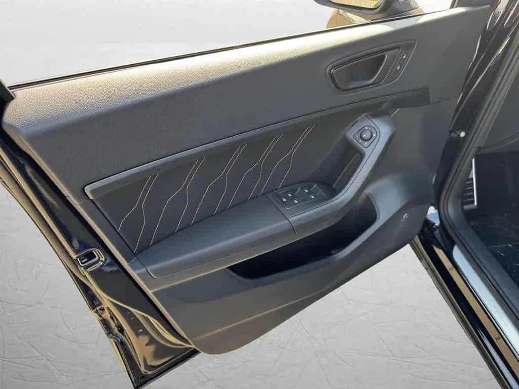 Cupra Ateca VZ 2.0 TSI 300PS 4x4 Akrapovic Brembo Busi null-photo-10