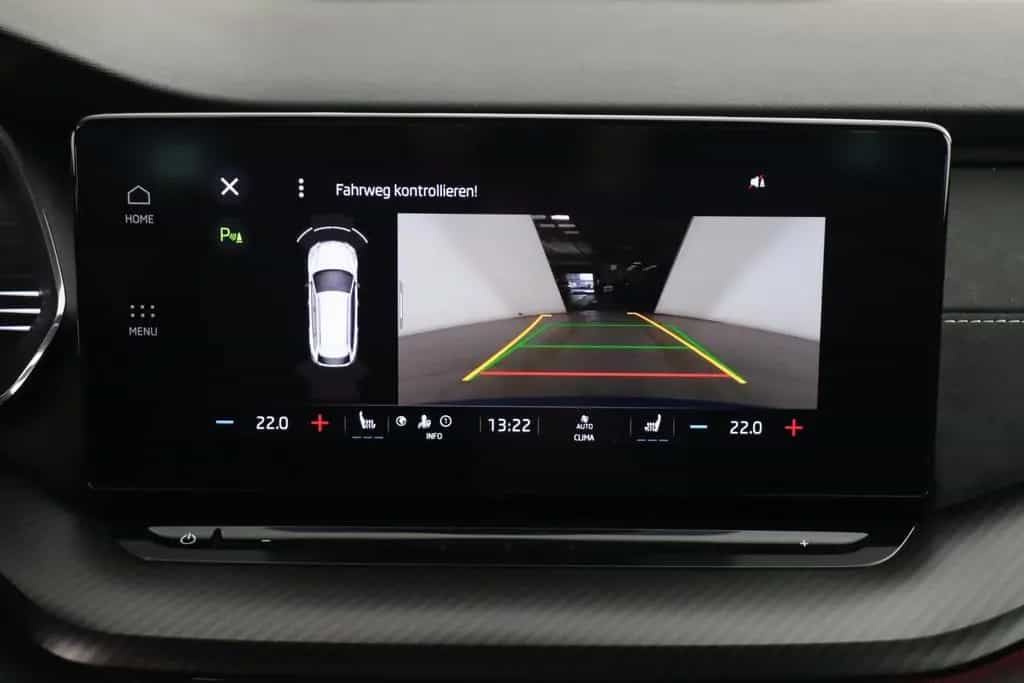 Skoda Octavia COMBI RS 2.0TDI DSG LEDER/ALCANTARA+HUD 01/2024-photo-21
