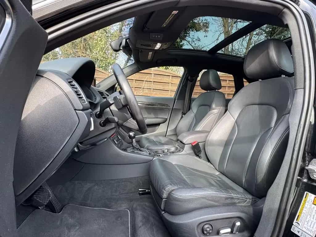Audi Q3 2.0 TFSI Quattro Leder Navi Keyless SHZ 09/2015-photo-8