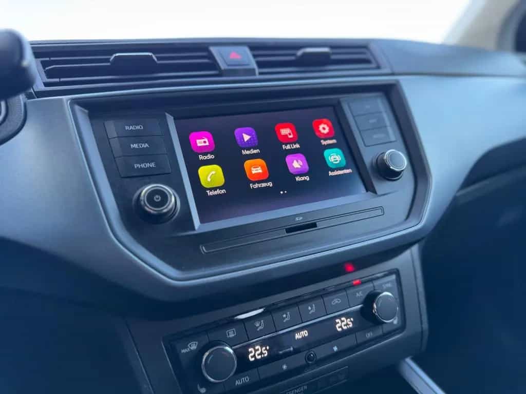 Seat Arona Style Beats Automatik/Kamera/SHZ/Garantie 05/2021-photo-15
