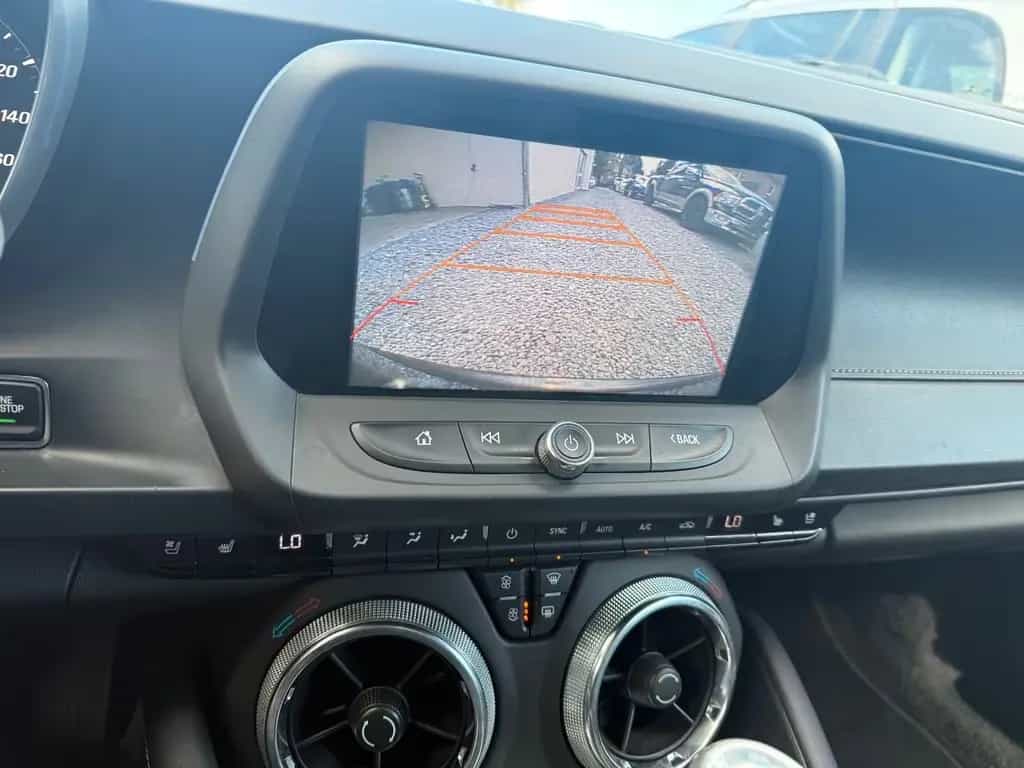 Chevrolet Camaro 3.6 V6+ZL1 Optik+Leder+Navi+SHZ+Xenon+HUD 07/2016-photo-15