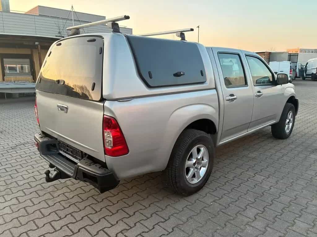 Isuzu D-Max Double Cab Custom 4WD 11/2008-photo-7
