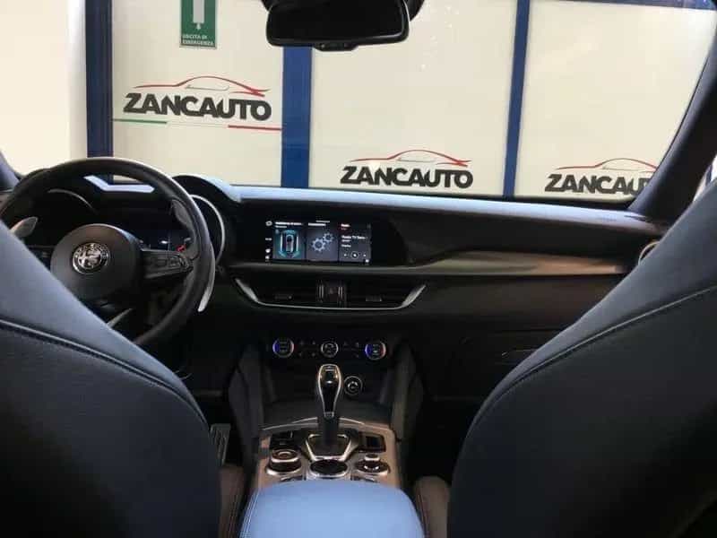 Alfa Romeo Stelvio 2.2 TD 210 CV Veloce AT8 Q4 M 02/2025-photo-13