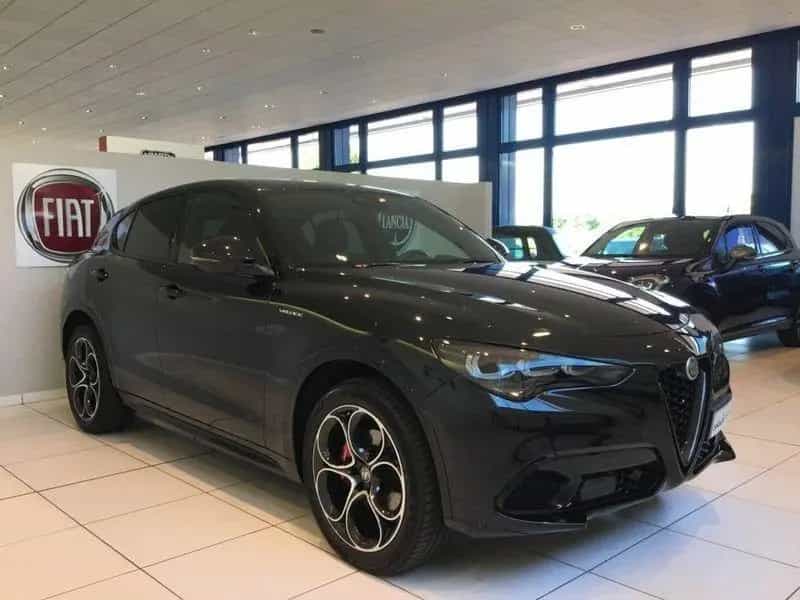 Alfa Romeo Stelvio 2.2 TD 210 CV Veloce AT8 Q4 M 02/2025-photo-4