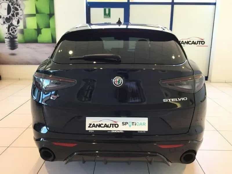 Alfa Romeo Stelvio 2.2 TD 210 CV Veloce AT8 Q4 M 02/2025-photo-6