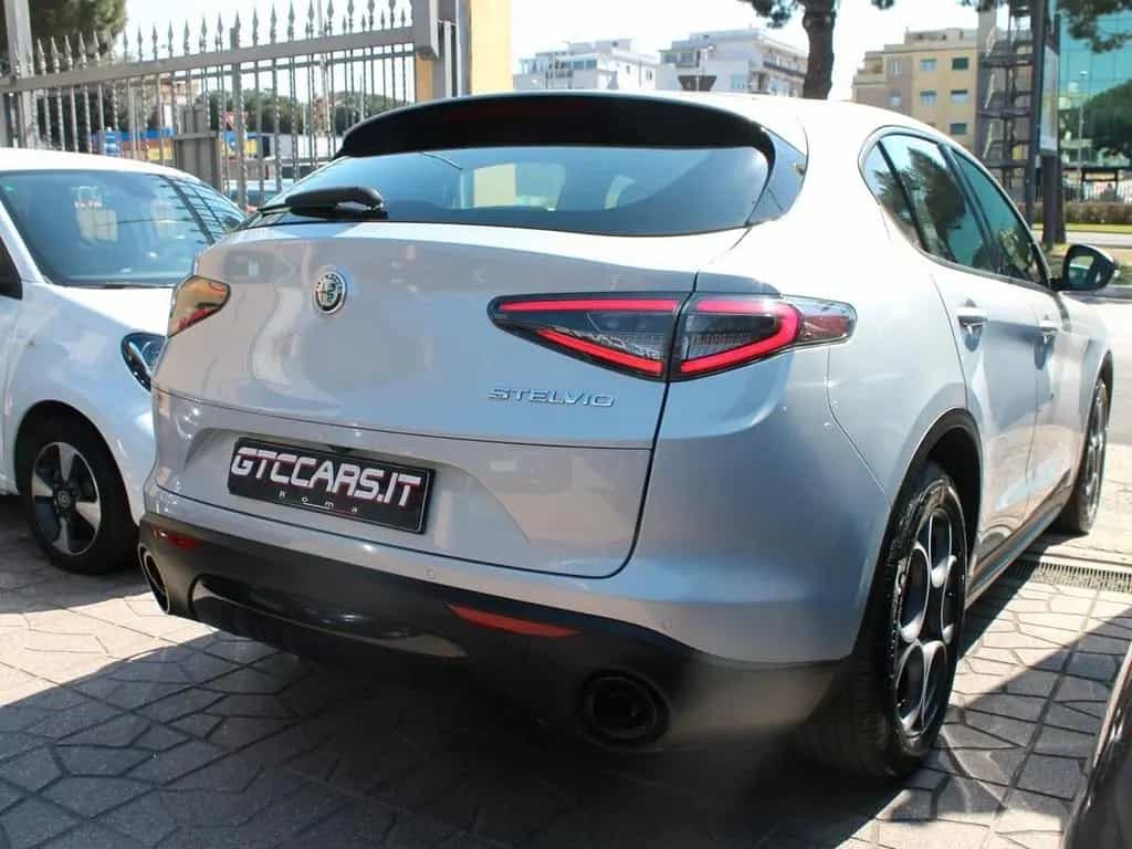 Other Other Alfa Romeo Stelvio 2.2 Turbodiesel 160 CV AT8 RW 05/2023-photo-4
