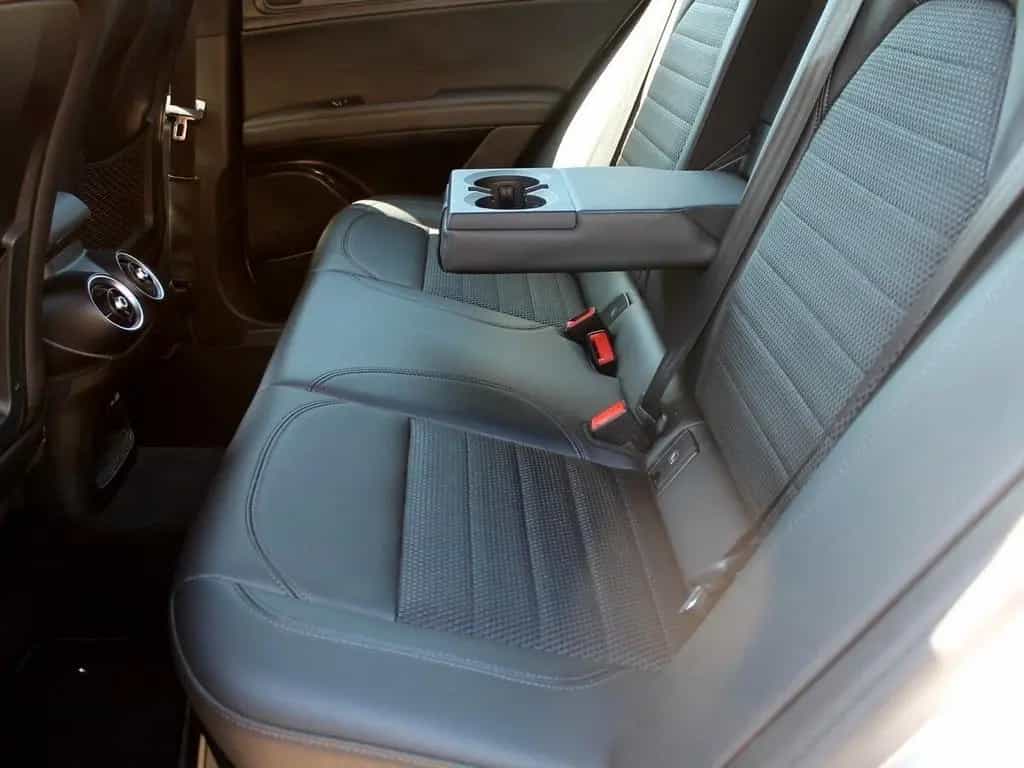 Other Other Alfa Romeo Stelvio 2.2 Turbodiesel 160 CV AT8 RW 05/2023-photo-8