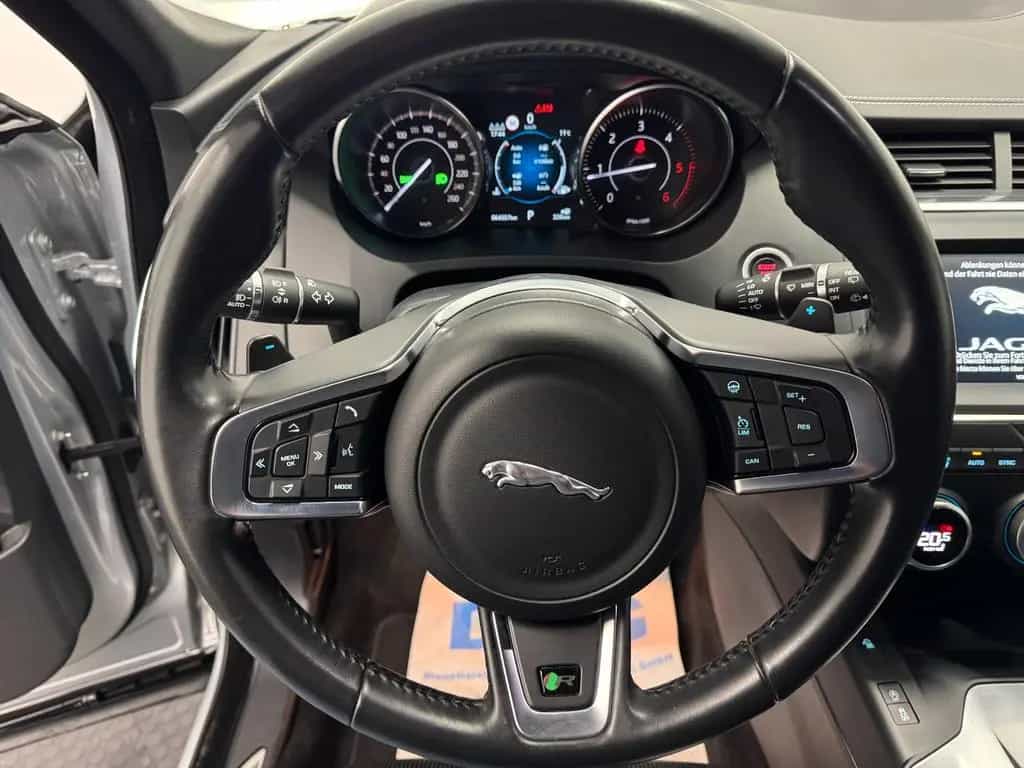 Jaguar E-Pace D180*R-Dynamic S*AWD*LEDER*LED*KAMERA* 06/2019-photo-13