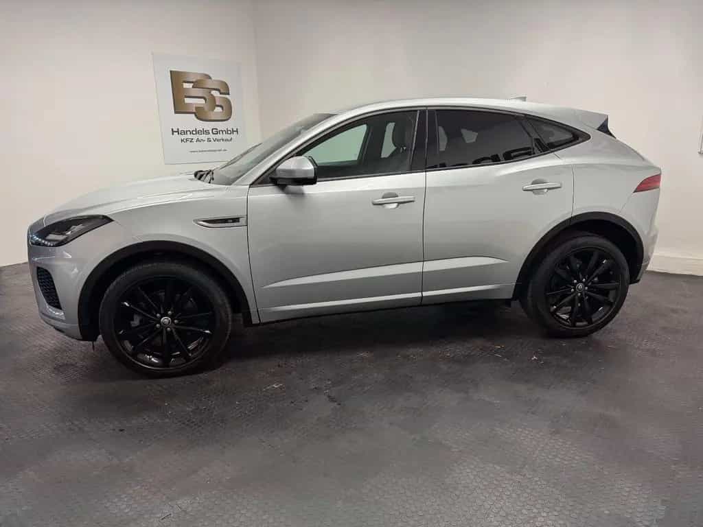 Jaguar E-Pace D180*R-Dynamic S*AWD*LEDER*LED*KAMERA* 06/2019-photo-3