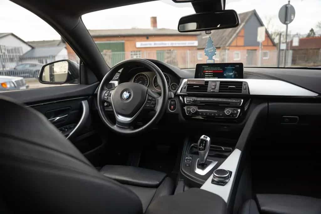 BMW 4 Series 440 Gran Coupé 440i xDrive 04/2017-photo-10