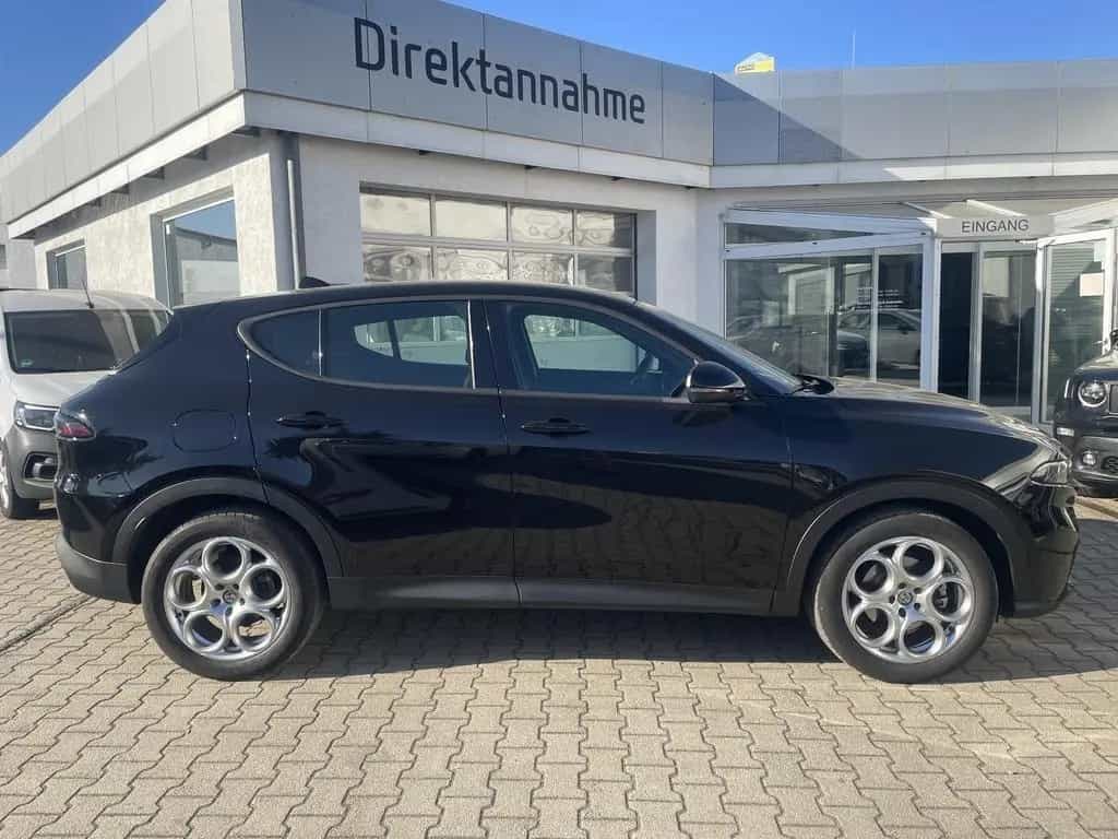 Alfa Romeo Tonale SUPER 1.5 T 130PS Automatik 12/2022-photo-5