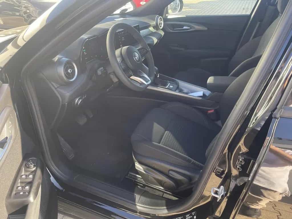 Alfa Romeo Tonale SUPER 1.5 T 130PS Automatik 12/2022-photo-7