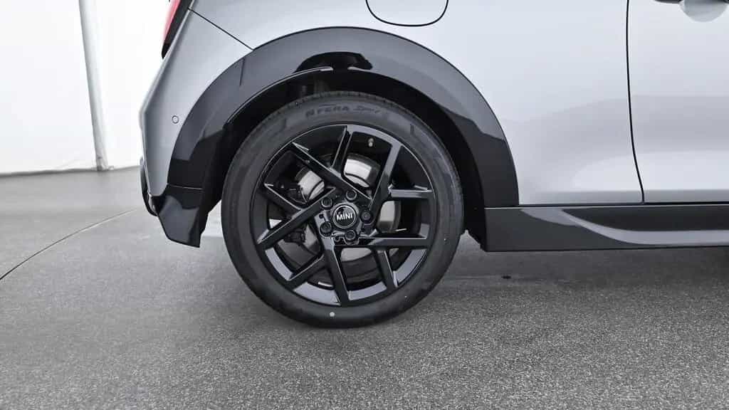 MINI Cooper S 12/2024-photo-18