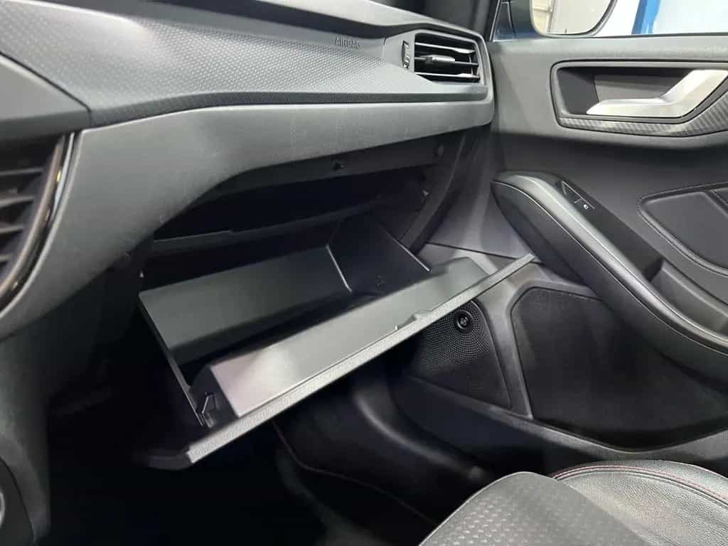 Ford Focus 1,5 EcoBoost ST-Line *ACC *Carpplay *B&O 04/2019-photo-38