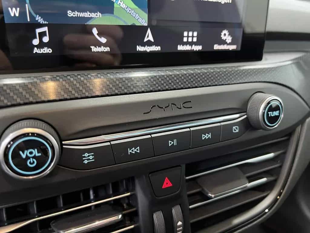 Ford Focus 1,5 EcoBoost ST-Line *ACC *Carpplay *B&O 04/2019-photo-39