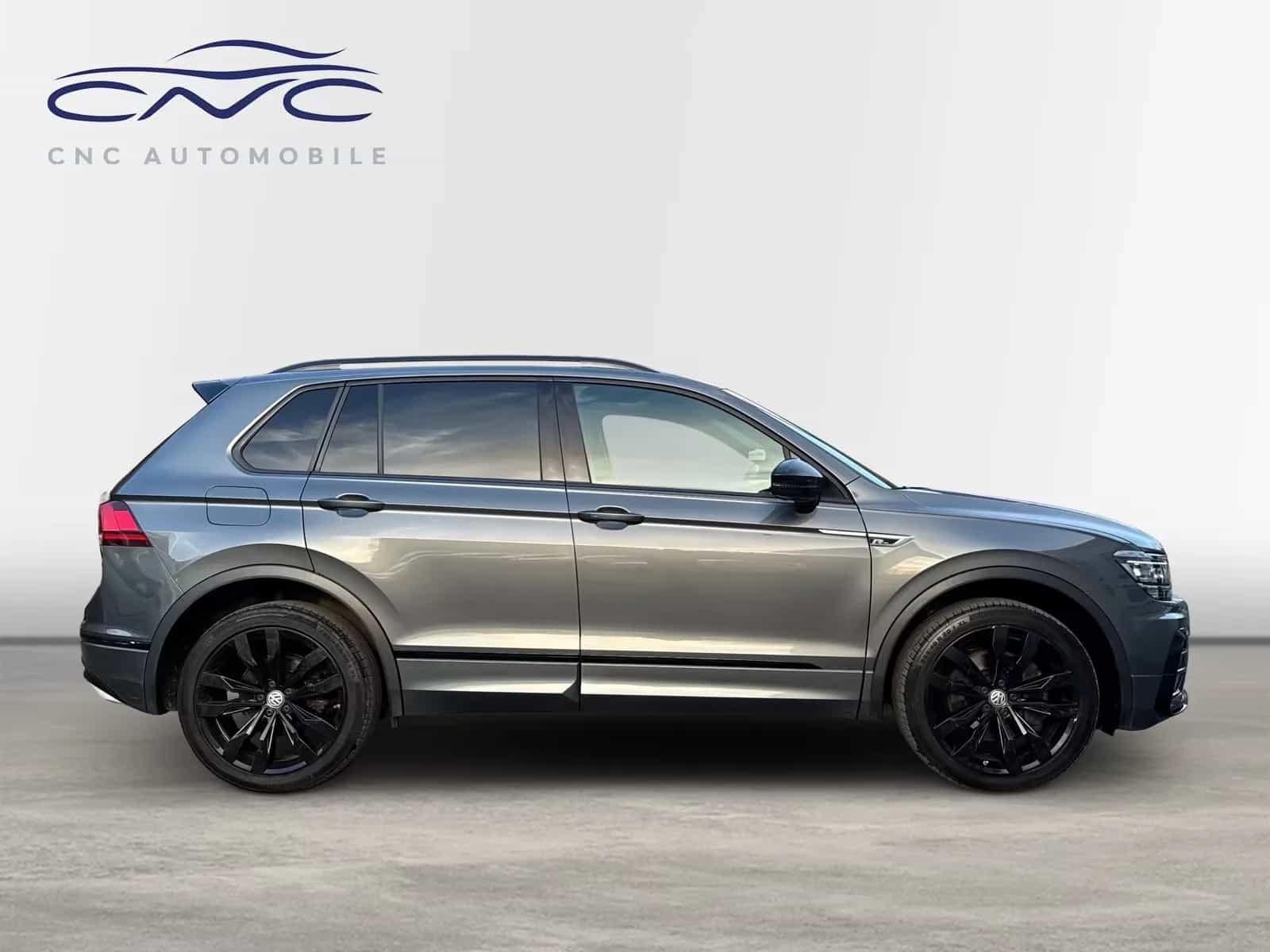 Volkswagen Tiguan 10/2019-photo-3