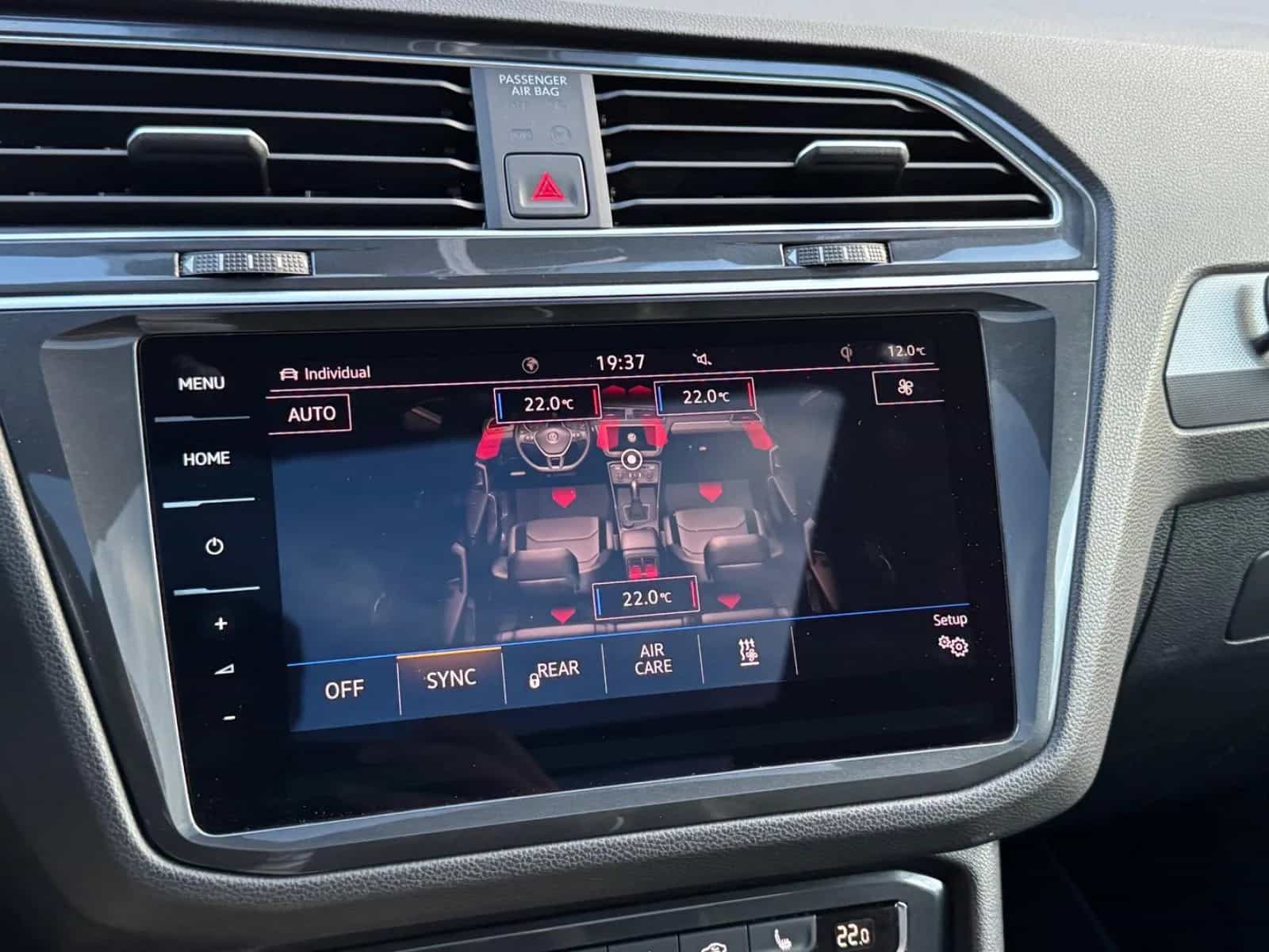Volkswagen Tiguan 10/2019-photo-45