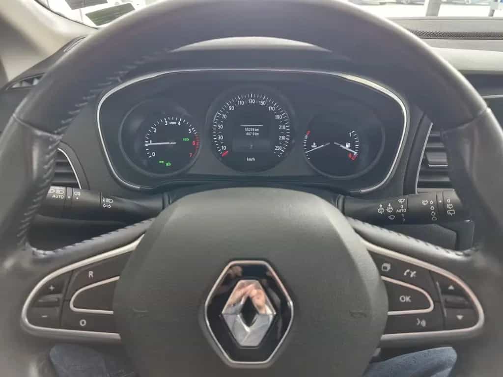 Renault Megane IV Lim. 5-trg. Play*Navi*SHZ*PDC*Temp* 06/2017-photo-10