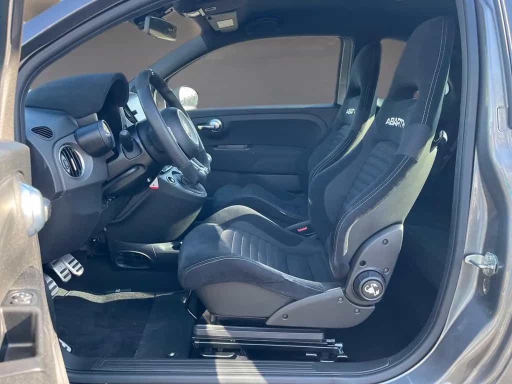 Abarth 695 1.Hand*Bi-Xenon*Sabelt*Navi*Beats*DAB* 09/2023-photo-9