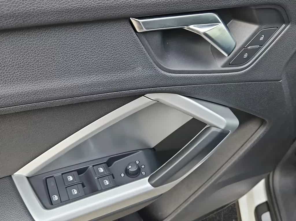 Audi Q3 35 TFSI S tronic advanced ASI APS-Plus SHZ 03/2019-photo-5