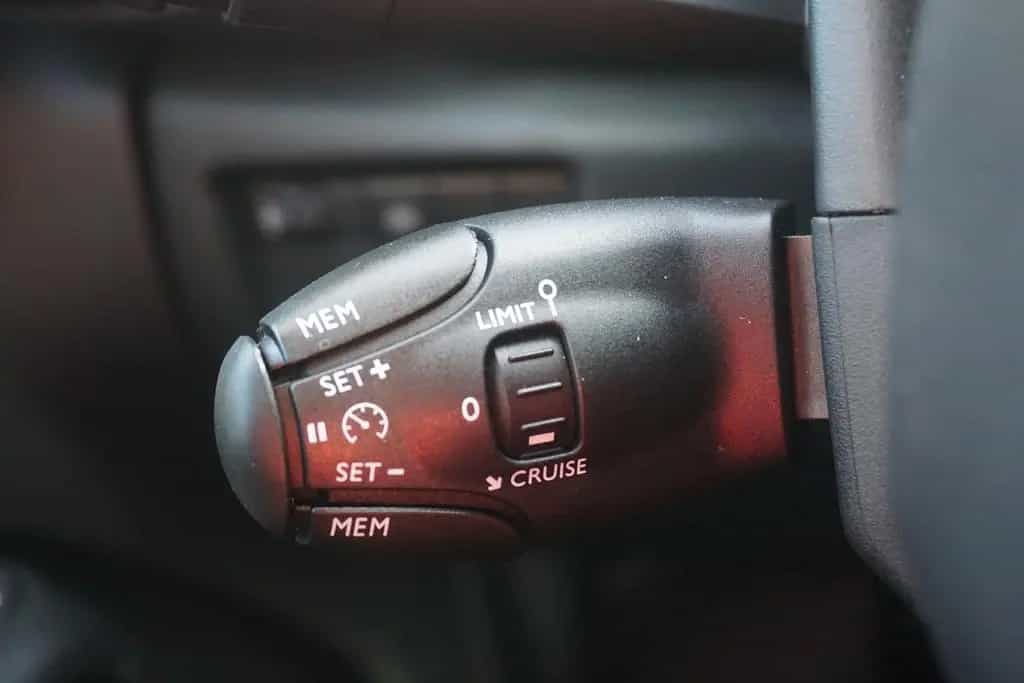 Citroën C5 Aircross 1.2 Feel Pack LED Android Apple DAB 11/2023-photo-22