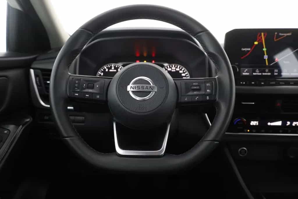 Nissan Qashqai 1.3 DIG-T Acenta LED Navi ACC 360° DAB 09/2021-photo-13