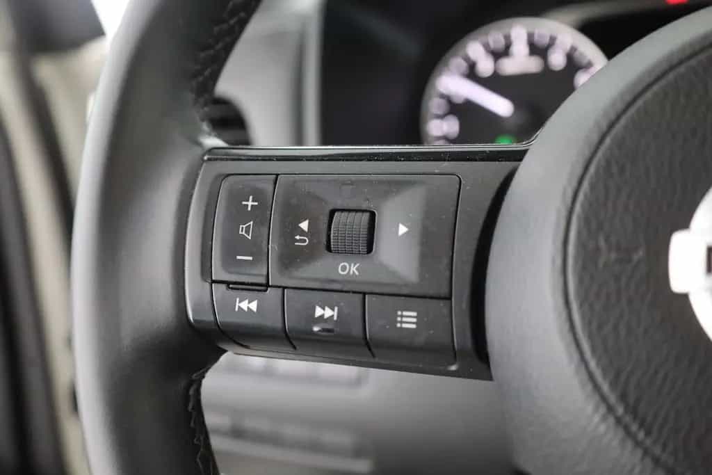 Nissan Qashqai 1.3 DIG-T Acenta LED Navi ACC 360° DAB 09/2021-photo-14