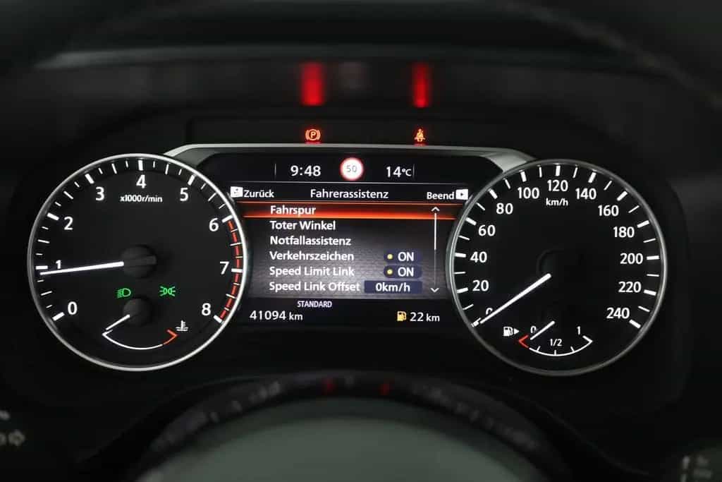 Nissan Qashqai 1.3 DIG-T Acenta LED Navi ACC 360° DAB 09/2021-photo-16