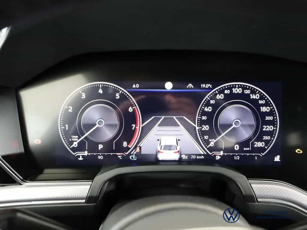 Volkswagen Touareg 3.0 V6 TSI R-LINE+4MOTION+AHK+PANO+RFK 11/2022-photo-9