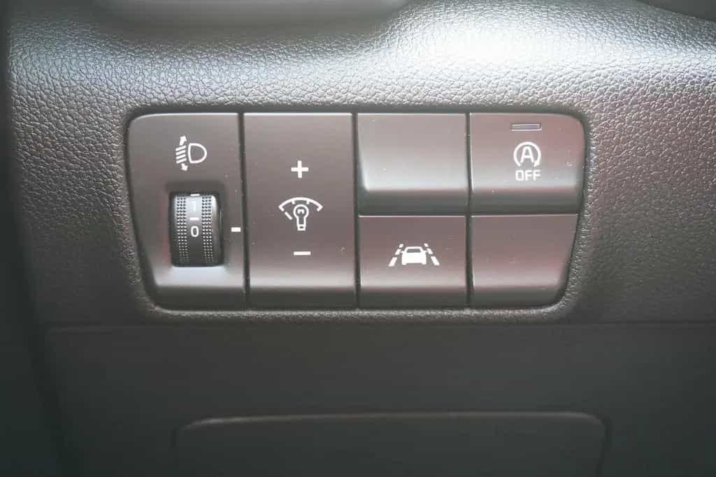 Kia Sportage Vision 4WD AHK Kamera 4x Sitzheizung 01/2020-photo-25