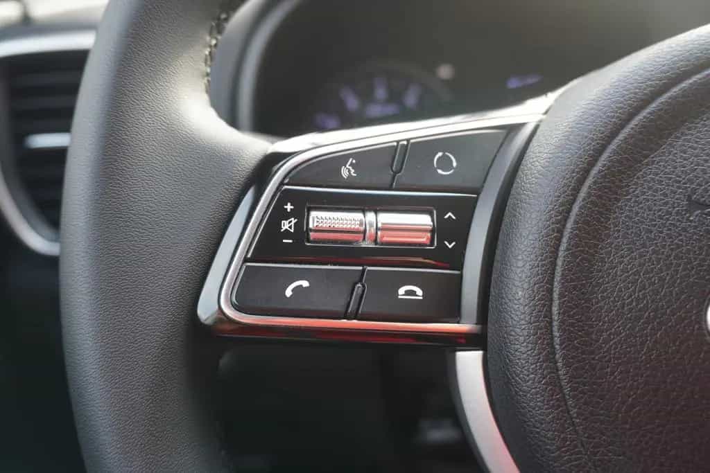 Kia Sportage Vision 4WD AHK Kamera 4x Sitzheizung 01/2020-photo-27