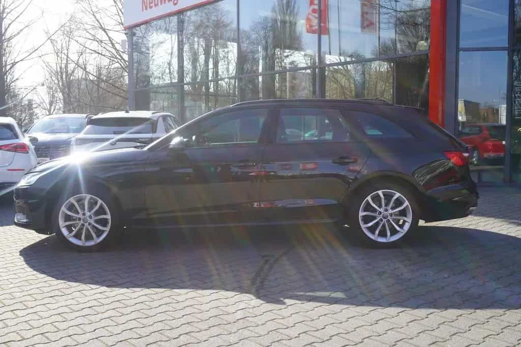 Audi A4 Avant 35 2.0 TDI S line LED ACC Kamera eHK 02/2021-photo-8