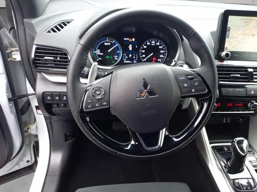 Mitsubishi Eclipse Cross Plug-In Hybrid 4WD Select 12/2022-photo-9