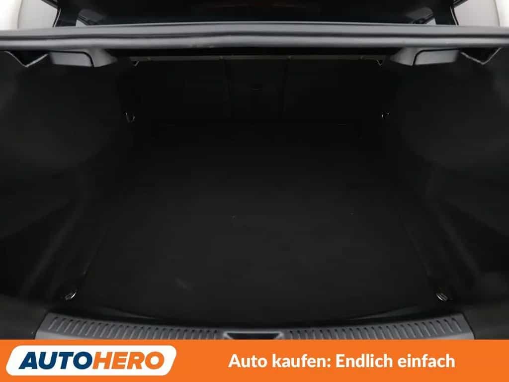 Mercedes-Benz Limousine A 200 AMG Line Aut.*LED*TEMPO 01/2021-photo-17