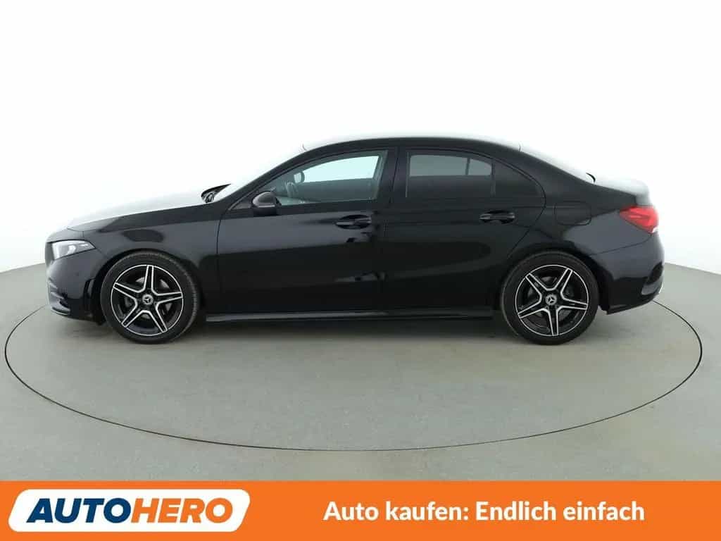 Mercedes-Benz Limousine A 200 AMG Line Aut.*LED*TEMPO 01/2021-photo-2