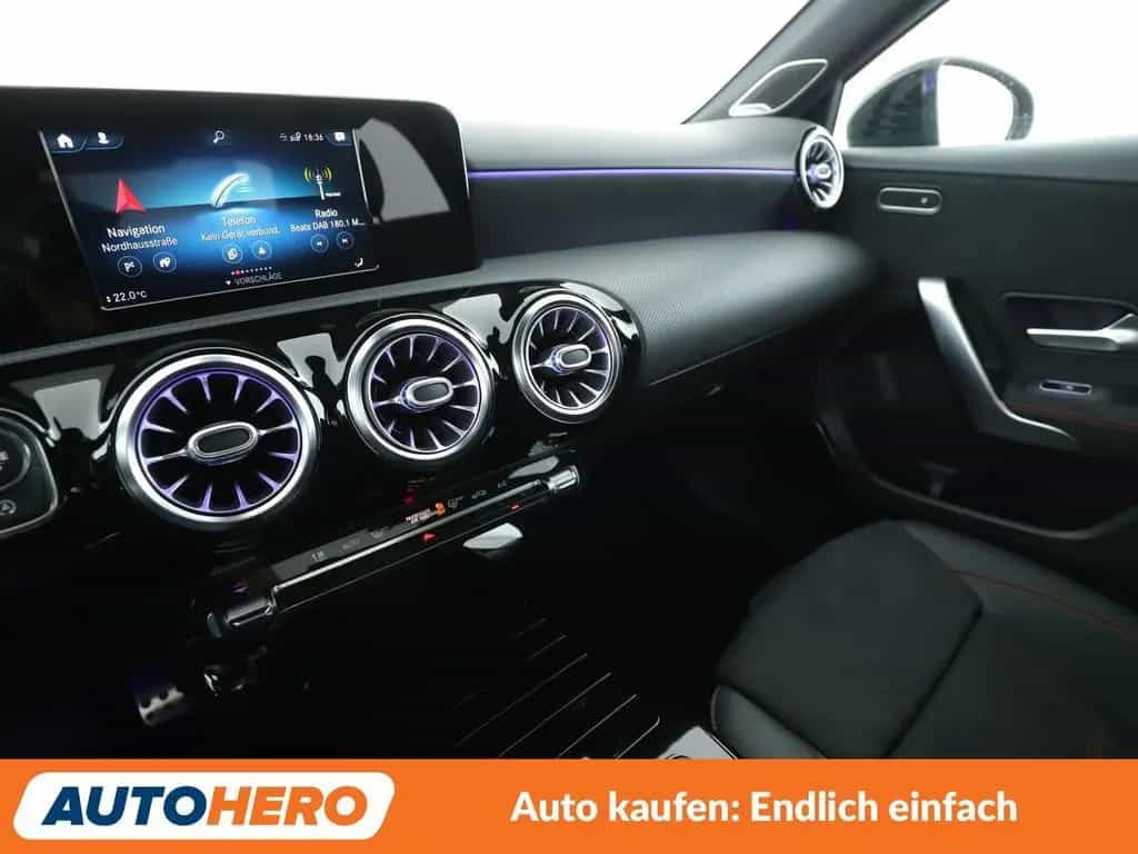 Mercedes-Benz Limousine A 200 AMG Line Aut.*LED*TEMPO 01/2021-photo-26