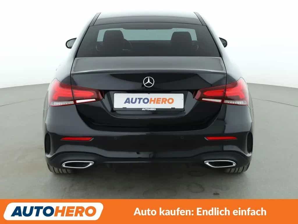 Mercedes-Benz Limousine A 200 AMG Line Aut.*LED*TEMPO 01/2021-photo-4