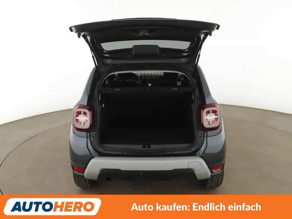 Dacia Duster 1.2 TCe Prestige 4x4 *NAVI*CAM*TEMPO*ALU* 06/2018-photo-16