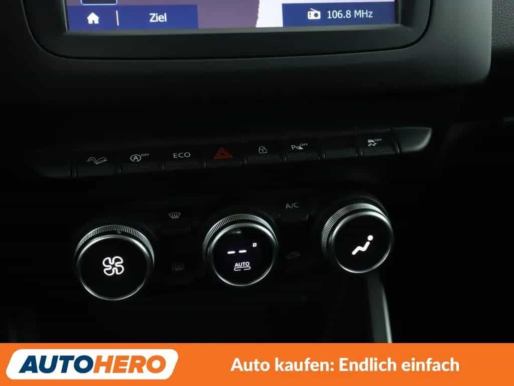 Dacia Duster 1.2 TCe Prestige 4x4 *NAVI*CAM*TEMPO*ALU* 06/2018-photo-22