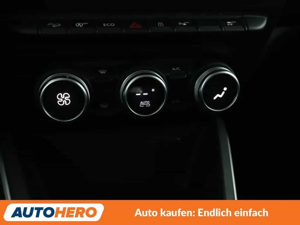 Dacia Duster 1.2 TCe Prestige 4x4 *NAVI*CAM*TEMPO*ALU* 06/2018-photo-23