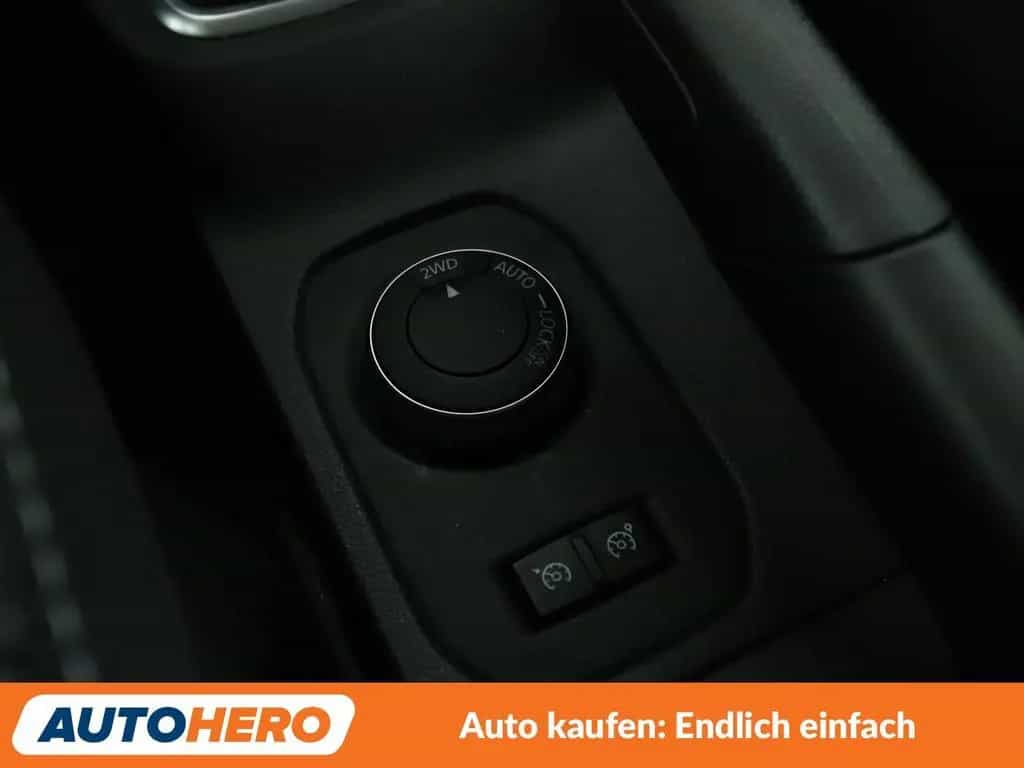 Dacia Duster 1.2 TCe Prestige 4x4 *NAVI*CAM*TEMPO*ALU* 06/2018-photo-25